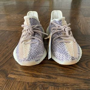 Yeezy Boost 350 V2 Adults - Ash Pearl